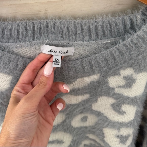 Oversized Soft Leopard Sweater - Picture 3 of 4